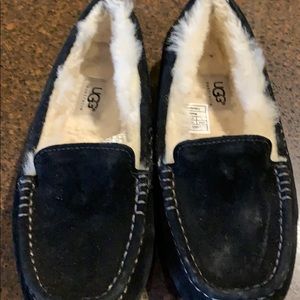Ugg Women’s Black Ansley Slippers